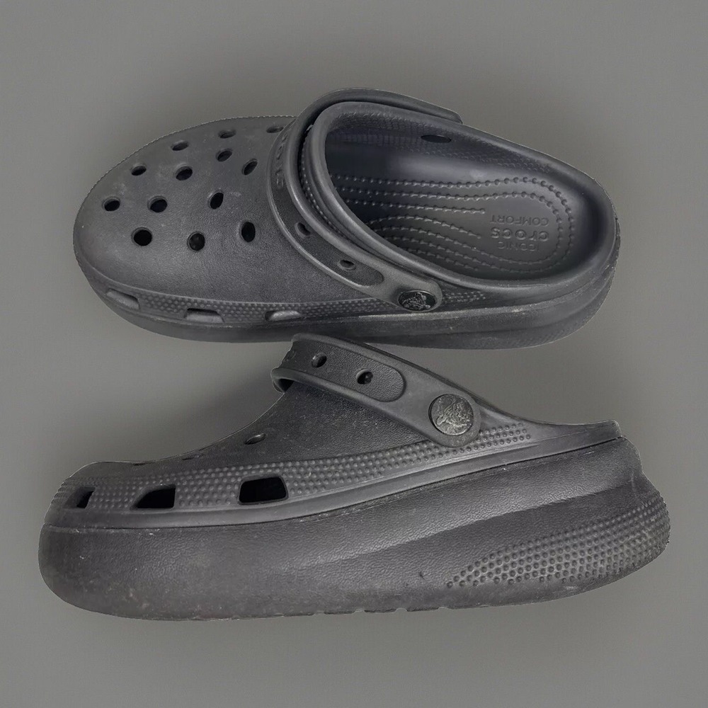Crocs Mega Crush Clogs Juniors 2 Platform Black Wedge Kids Youth‎ Slip On Iconic